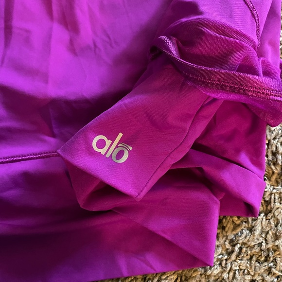 Women’s ALO Tank Top - Picture 5 of 5